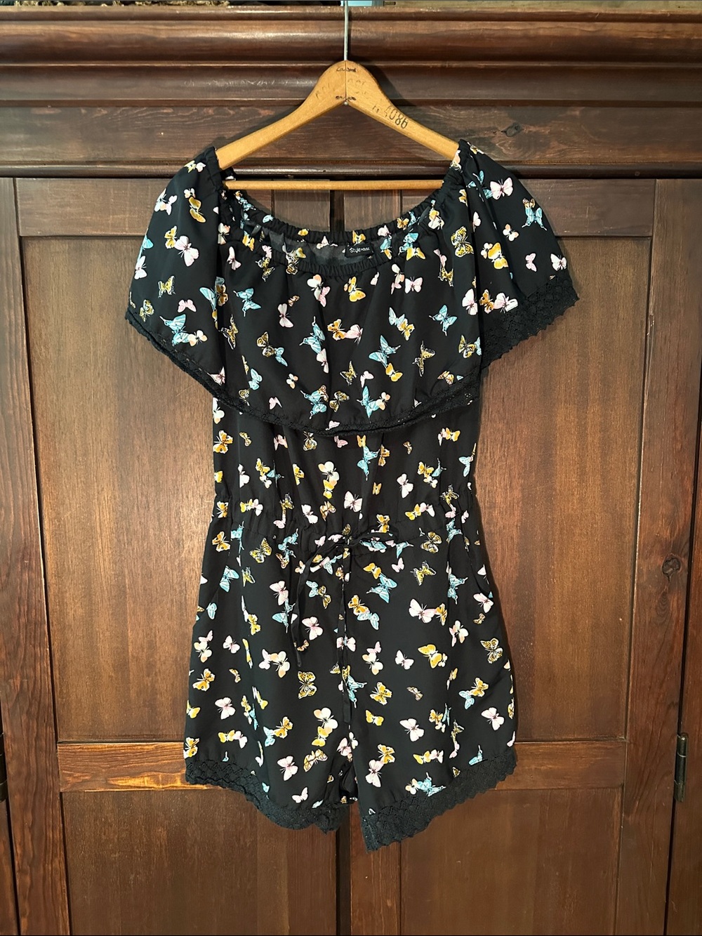 Style House • Women’s romper • butterfly